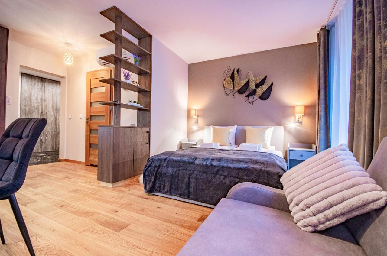 Inpoint Spacious Apartments Near Main Square & Kazimierz District Krasków Eksteriør bilde